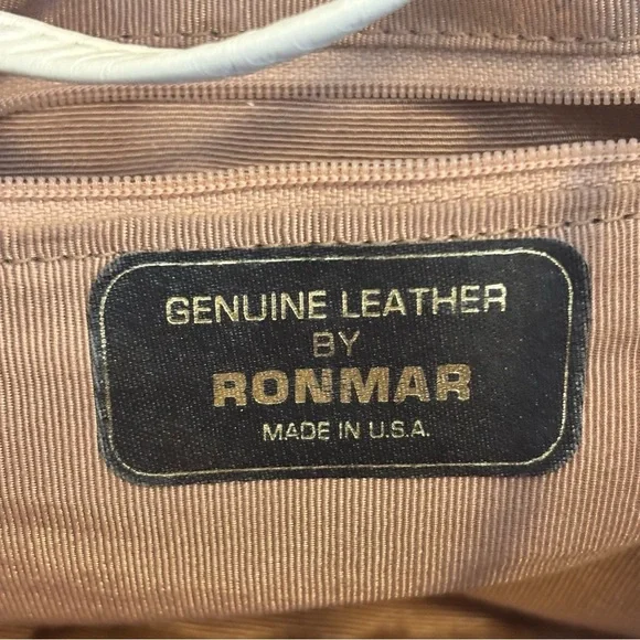 Vintage Ronmar Leather Clutch - Picture 3 of 8